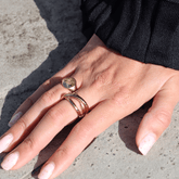 Oval cut ring